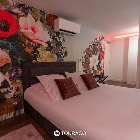 Touraco Bed & Breakfast 3*