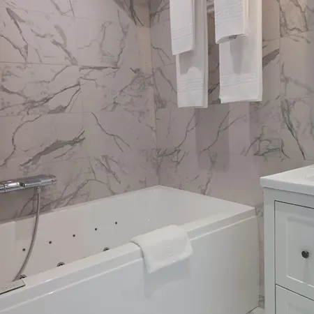 Bed & Breakfast Touraco Villars-les-Dombes
