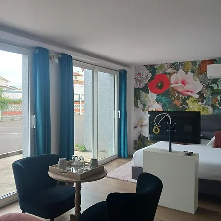 Bed & Breakfast Touraco 3*